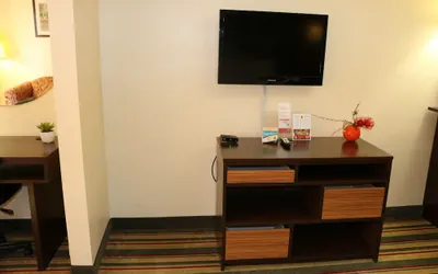 Photo 4 - Super 8 by Wyndham Dublin
