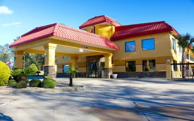 Photo 2 - Super 8 by Wyndham Dublin