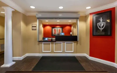 Photo 3 - Extended Stay America Suites Chicago O'Hare Allstate Arena