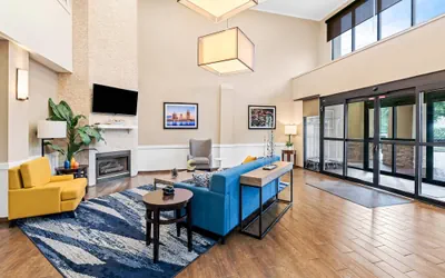 Photo 3 - Comfort Suites Daphne - Mobile East Bay