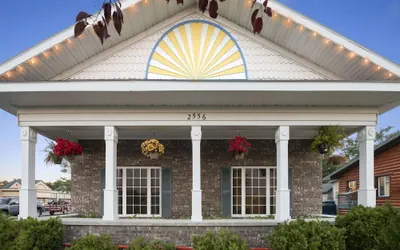 Photo 2 - Days Inn by Wyndham Grayling