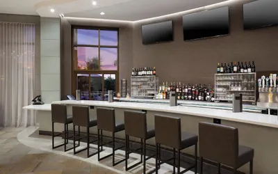 Photo 2 - Marriott Phoenix Airport