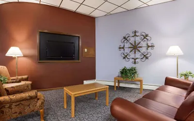 Photo 3 - Travelodge by Wyndham Motel of St Cloud
