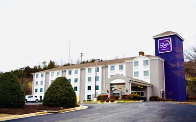 Photo 2 - Sleep Inn Staunton