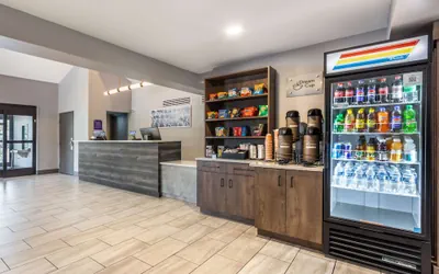 Photo 4 - Sleep Inn Miami International Airport