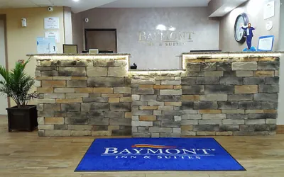 Photo 5 - Baymont by Wyndham Belleville Airport Area