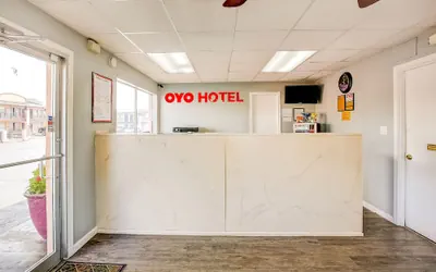 Photo 3 - OYO Hotel Texarkana North Heights AR Hwy I-30