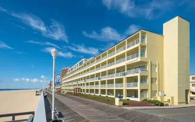 Photo 2 - Days Inn by Wyndham Ocean City Oceanfront