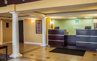 Photo 3 - Quality Inn and Suites St Charles - West Chicago