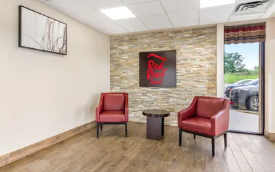 Photo 4 - Red Roof Inn Staunton