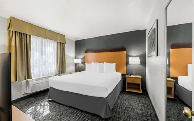 Photo 2 - Best Western Horizon Inn