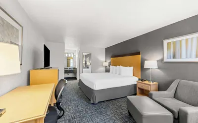 Photo 5 - Best Western Horizon Inn