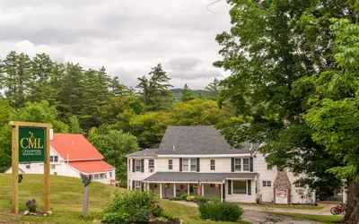 Photo 2 - Cranmore Mountain Lodge Bed & Breakfast