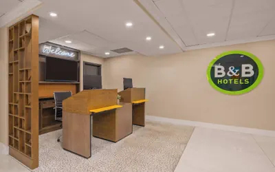 Photo 4 - B&B Hotel Miami Airport