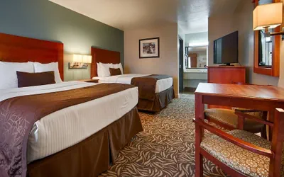 Photo 5 - Best Western Regency Inn & Suites