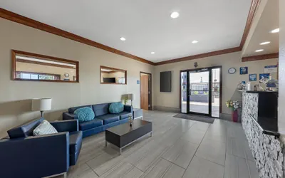 Photo 3 - Best Western Regency Inn & Suites