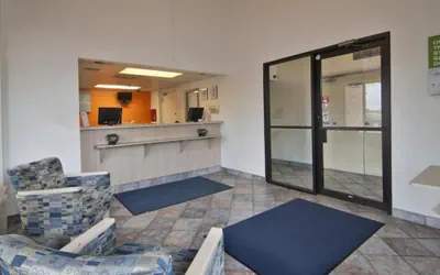 Photo 4 - Motel 6 Lakeville, MN - South - Lakeville