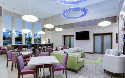 Photo 3 - Hampton Inn & Suites Jacksonville / Orange Park