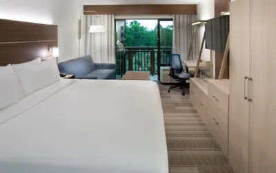 Photo 3 - Holiday Inn Express Hilton Head Island by IHG