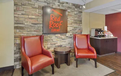 Photo 3 - Red Roof Inn Huntington
