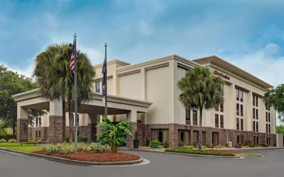 Photo 2 - Hampton Inn Charleston/Mount Pleasant-Patriots Point