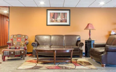 Photo 3 - Quality Inn Broken Arrow - Tulsa