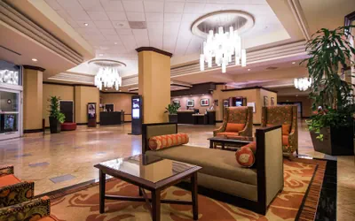 Photo 4 - DoubleTree by Hilton Hotel Modesto