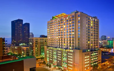 Photo 2 - San Diego Marriott Gaslamp Quarter