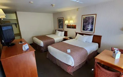 Photo 3 - Baymont by Wyndham Seattle/Kirkland WA