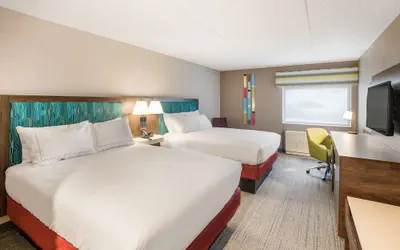 Photo 5 - Hampton Inn & Suites Houghton