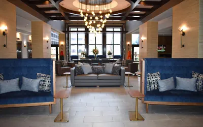 Photo 2 - Chicago Marriott Suites O'Hare