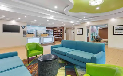 Photo 3 - Best Western Plus North Shore Hotel