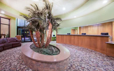 Photo 2 - Ramada Tropics Resort & Conf Center by Wyndham Des Moines