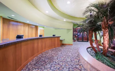 Photo 3 - Ramada Tropics Resort & Conf Center by Wyndham Des Moines