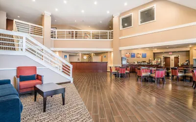 Photo 3 - Comfort Inn Concord South End