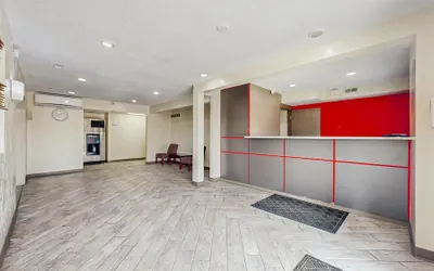 Photo 3 - Red Lion Inn & Suites Olathe Kansas City