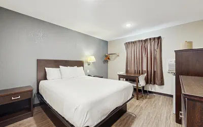 Photo 5 - Red Lion Inn & Suites Olathe Kansas City