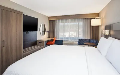 Photo 4 - Holiday Inn Express Flagstaff by IHG