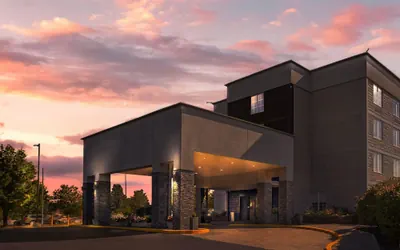 Photo 2 - Comfort Inn & Suites Pottstown Eastern Gateway