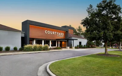 Photo 2 - Courtyard by Marriott Memphis East/Park Avenue