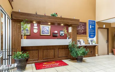 Photo 4 - Econo Lodge Inn & Suites Fairview Heights - St. Louis