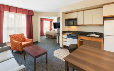 Photo 5 - Affordable Suites of America Detroit-Warren