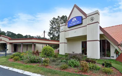 Photo 2 - Americas Best Value Inn Smithfield