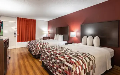 Photo 5 - Red Roof Inn Forsyth