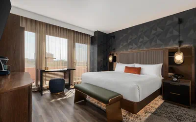 Photo 2 - The Berkeley Richmond, Outset Collection by Hilton