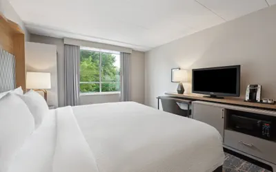Photo 3 - Holiday Inn Portsmouth by IHG