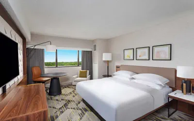 Photo 2 - Sheraton Edison