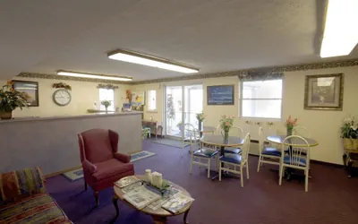 Photo 2 - Americas Best Value Inn Litchfield