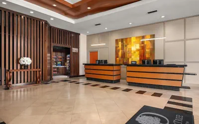 Photo 3 - DoubleTree by Hilton Los Angeles - Norwalk