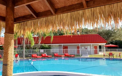 Photo 2 - Vero Beach Inn & Suites I-95